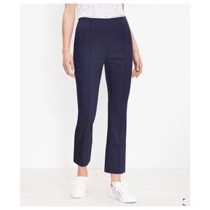 LOFT Curvy Side Zip Kick Crop Pants
